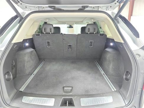 Used 2018 Cadillac XT5 Premium Luxury image 44