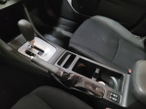 Used 2013 Subaru Impreza 2.0i Premium w/ All-Weather Pkg image 26