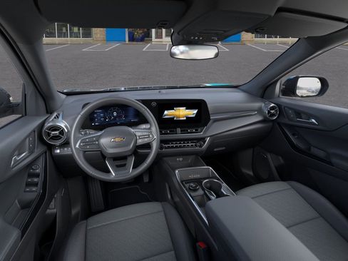 New 2026 Chevrolet Equinox LT w/ Convenience Package II image 15