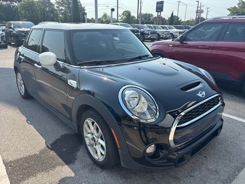 Used 2015 MINI Cooper S FWD image 1