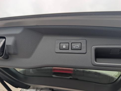 Certified 2026 Subaru Outback Limited AWD/4WD image 33