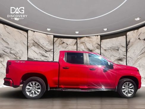 Used 2024 Chevrolet Silverado 1500 Custom AWD/4WD image 4