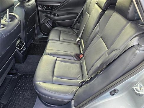 Used 2021 Subaru Outback Limited w/ Popular Package #2 image 11