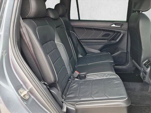 Used 2023 Volkswagen Tiguan SEL R-Line AWD/4WD image 19