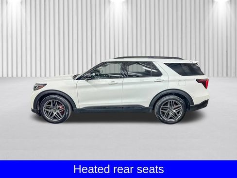 Certified 2025 Ford Explorer ST AWD/4WD image 10