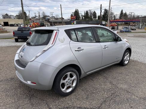Used 2012 Nissan Leaf SL FWD image 4