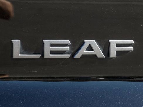 Used 2023 Nissan Leaf SV Plus image 5