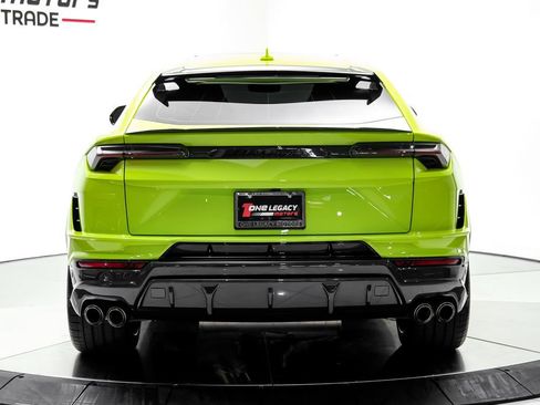 Used 2023 Lamborghini Urus Performante AWD/4WD image 11
