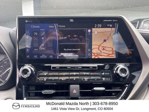 Used 2021 Toyota Highlander Limited AWD/4WD image 4
