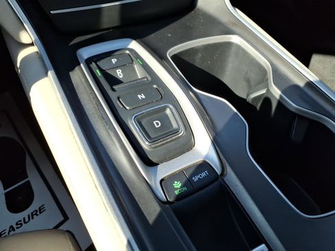 Used 2018 Honda Accord EX-L image 27