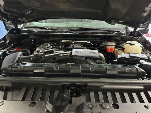 Used 2023 GMC Sierra 3500 Denali image 29