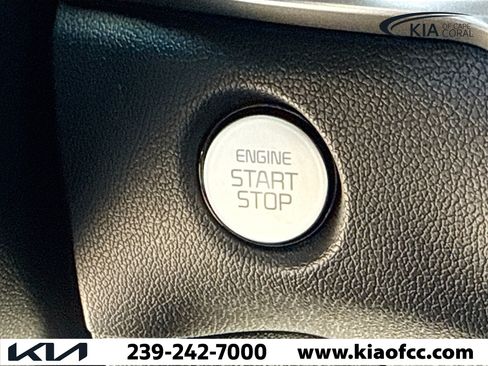 New 2026 Kia Sorento LX image 34