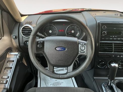 Used 2010 Ford Explorer XLT AWD/4WD image 12