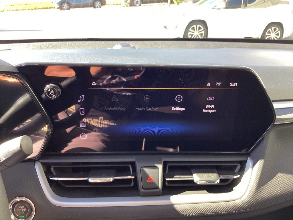 Used 2025 Chevrolet TrailBlazer LS w/ LS Convenience Package FWD image 13