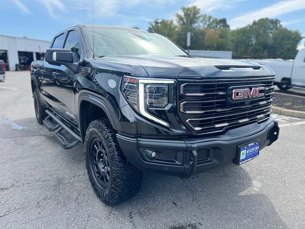 Used 2024 GMC Sierra 1500 AT4X w/ AT4X AEV Edition AWD/4WD image 8