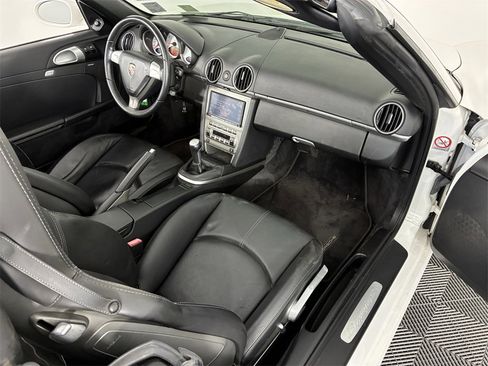 Used 2008 Porsche Boxster S image 25