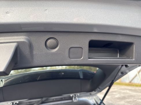 New 2026 Chevrolet Equinox LT image 34