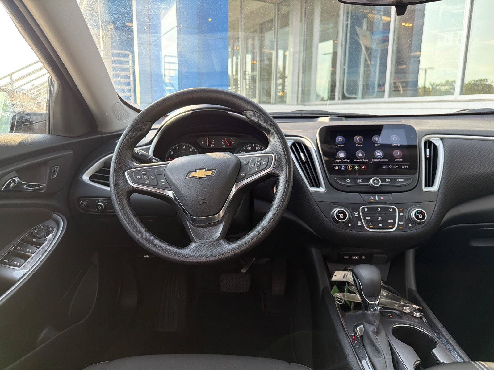 Used 2024 Chevrolet Malibu LT FWD image 15