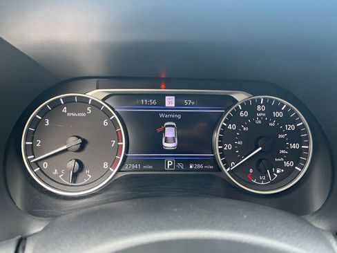 Used 2025 Nissan Sentra SV image 38