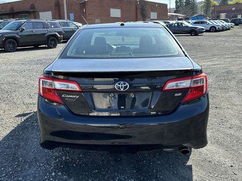 Used 2012 Toyota Camry SE image 7