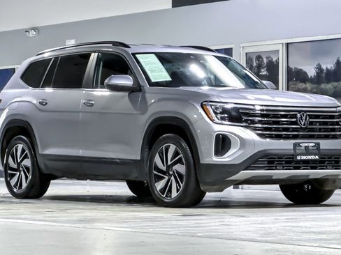 Used 2024 Volkswagen Atlas SE image 6