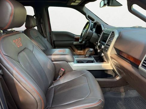 Used 2017 Ford F150 King Ranch w/ Equipment Group 601A Luxury AWD/4WD image 15