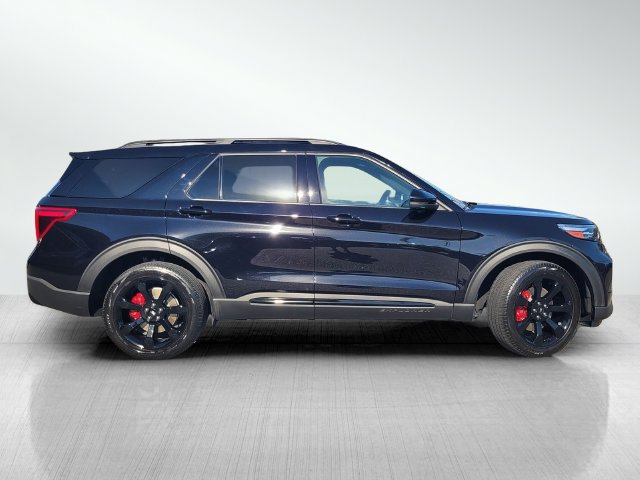Certified 2023 Ford Explorer ST w/ Equipment Group 401A AWD/4WD image 3
