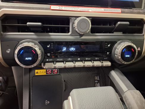 New 2026 Toyota Tacoma Limited AWD/4WD image 15