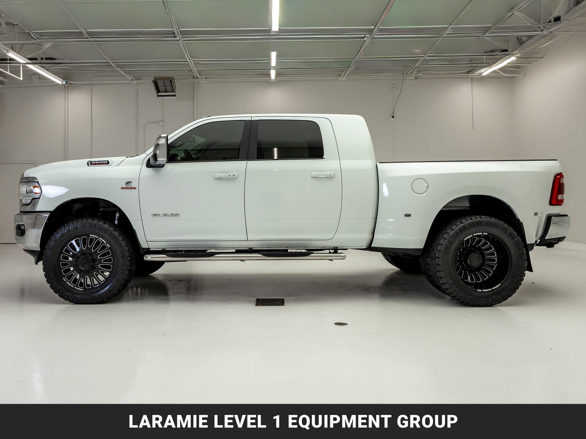 Used 2024 RAM 3500 Laramie w/ Bed Utility Group AWD/4WD image 6