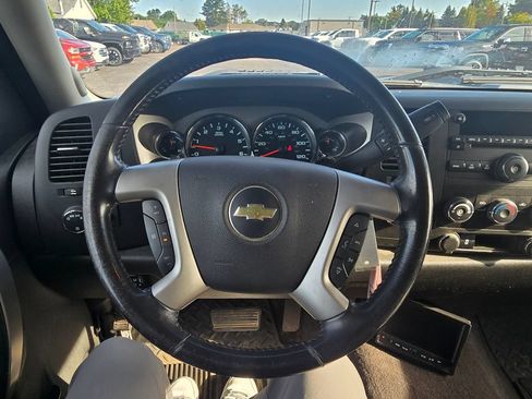 Used 2013 Chevrolet Silverado 3500 LT w/ Interior Plus Package AWD/4WD image 11