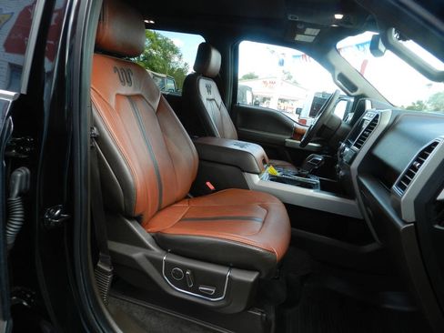 Used 2018 Ford F150 King Ranch w/ Equipment Group 601A Luxury image 11