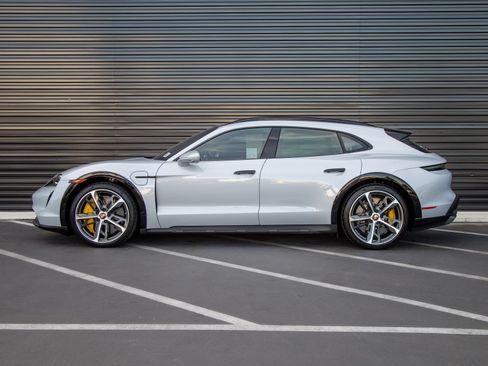 Certified 2023 Porsche Taycan Turbo S AWD/4WD image 2