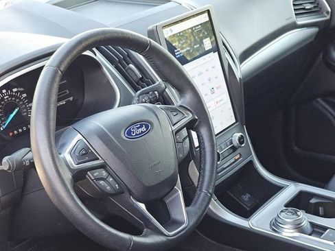 Used 2021 Ford Edge SEL w/ Convenience Package image 17