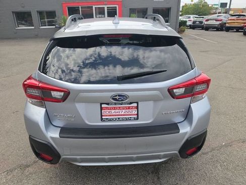 Used 2020 Subaru Crosstrek 2.0i Premium w/ Moonroof Package 2 AWD/4WD image 25
