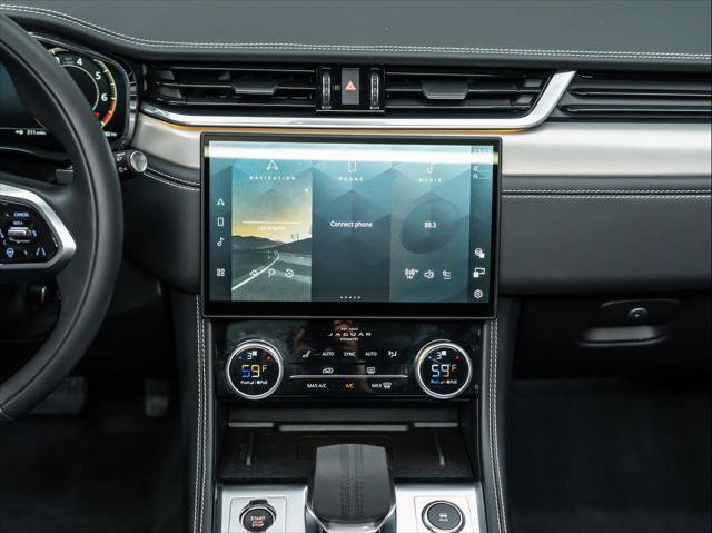 Used 2026 Jaguar F-PACE R-Dynamic S AWD/4WD image 31