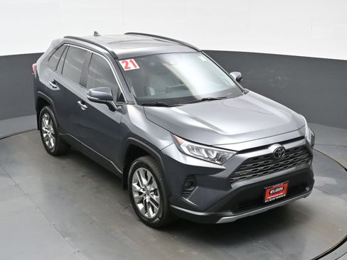 Used 2021 Toyota RAV4 Limited w/ Limited Grade Weather Package AWD/4WD image 33