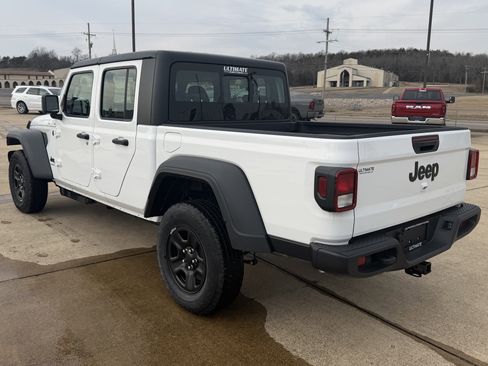 New 2026 Jeep Gladiator Sport AWD/4WD image 5