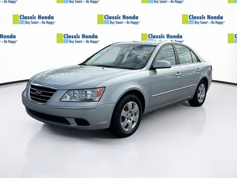 Used 2010 Hyundai Sonata GLS w/ Popular Equipment Pkg 2 FWD image 3