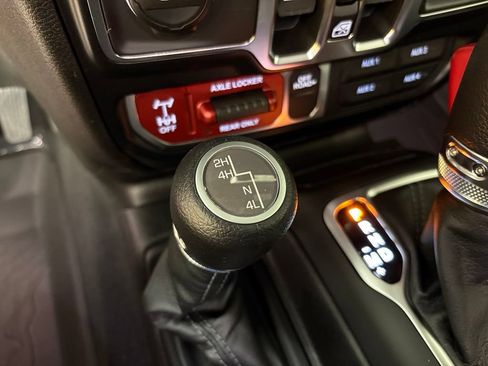 New 2026 Jeep Gladiator Mojave AWD/4WD image 29