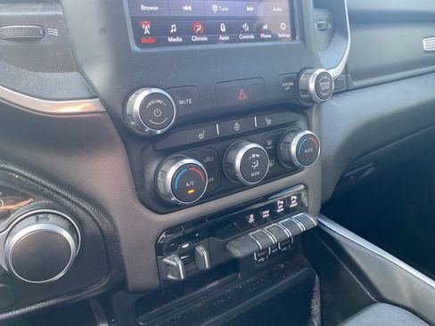 Used 2021 RAM 1500 Big Horn AWD/4WD image 11