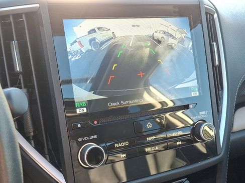 Certified 2023 Subaru Forester Limited image 19