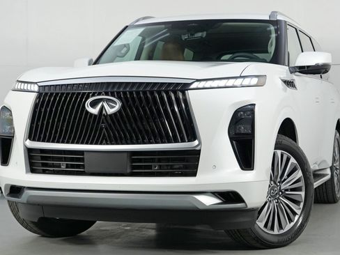 Used 2025 INFINITI QX80 Luxe w/ Cargo Package AWD/4WD image 3