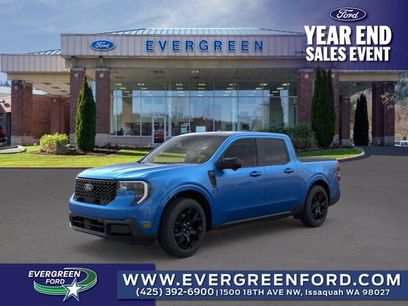New 2025 Ford Maverick Lariat w/ Black Appearance Package