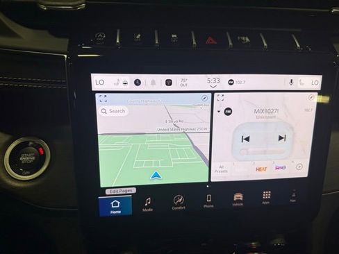 New 2025 Jeep Grand Cherokee Limited w/ Trailer Tow Package image 10