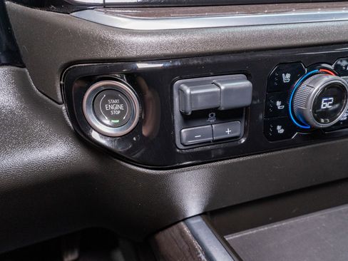Used 2023 Chevrolet Silverado 1500 LTZ AWD/4WD image 24