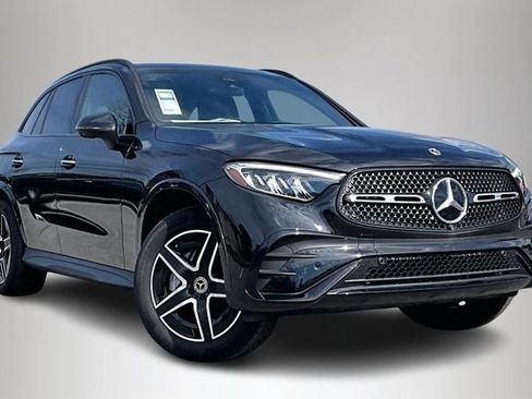 New 2025 Mercedes-Benz GLC 350e 4MATIC image 1
