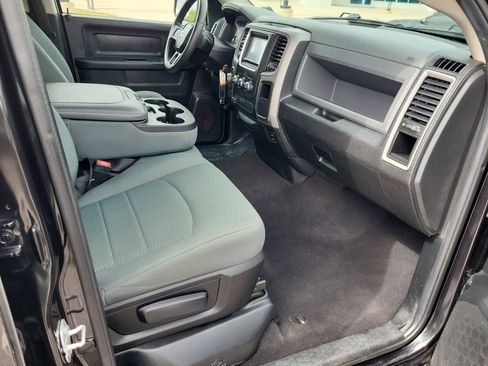 Used 2016 RAM 1500 Express image 15