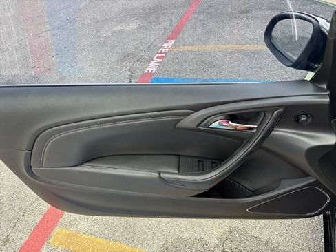 Used 2019 Buick Cascada Premium FWD image 19