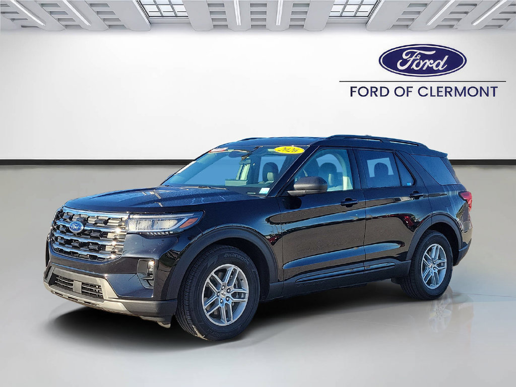 Used 2026 Ford Explorer Active w/ Active Comfort Package RWD image 2