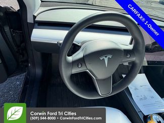 Used 2023 Tesla Model 3 Performance video 2